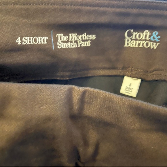 Croft & Barrow NWT Brown The Effortless Stretch Pull
Up Woven Pants Size 4 Short - Picture 2 of 8